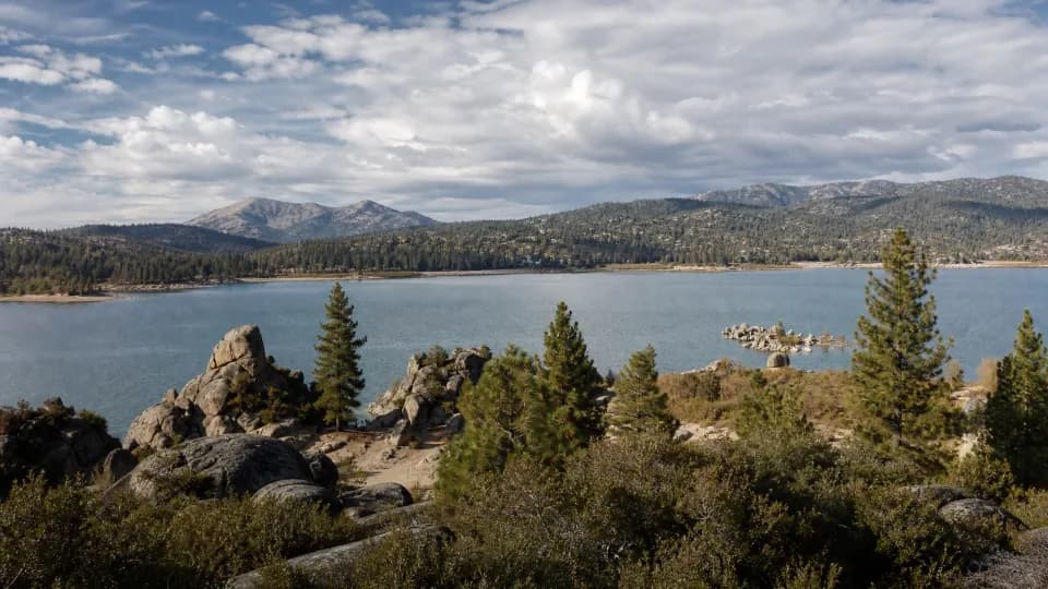 Big Bear and Lake Arrowhead near san-bernardino-ca